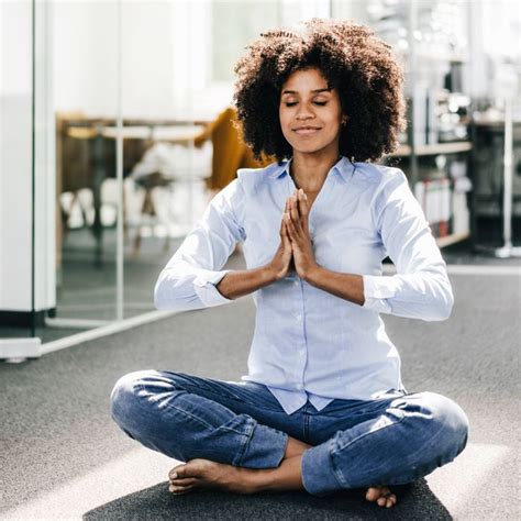 These 3 Breathing Exercises For Anxiety Will Keep You Calm