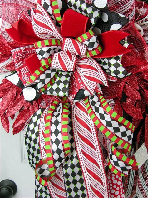 Welcome Top Hat Peppermint Wreath How To Make Bows Christmas Bows