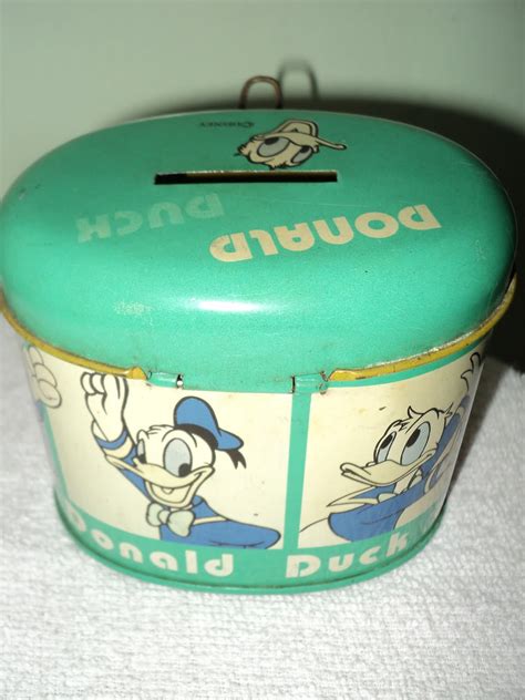 Ketika tidur seharusnya hati dan pikiran dalam keadaan tenang, begitu juga dengan suasananya harus dibuat senyaman mungkin supaya tidurnya berkualitas. KOLEKSI PAK MAT TAHIR BARANGAN OLD SKOOL: Donald Duck ...