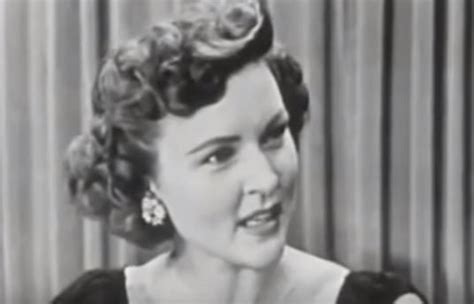 False Photos Of Betty White In Her 20s