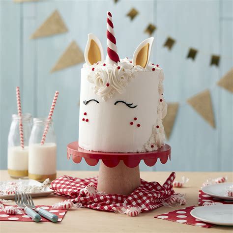 How do you make a unicorn cake without fondant. Magical Peppermint Unicorn Cake | Wilton