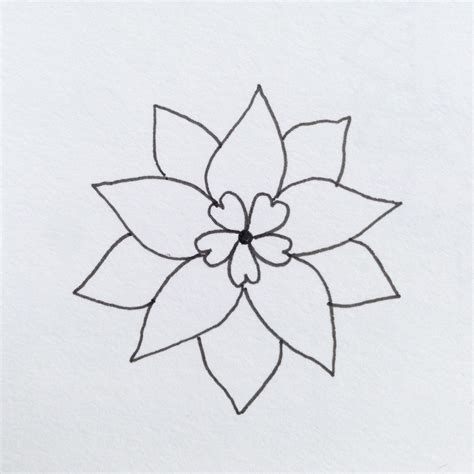 See more ideas about flower drawing, drawings, flower drawing tutorials. MagaMerlina: Mandala Flower Tutorial