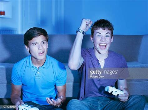 Sad Gamer Stock Fotos Und Bilder Getty Images