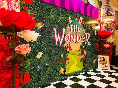 Pop Up Alice In Wonderland Themed Restaurant Comes To Brentwood