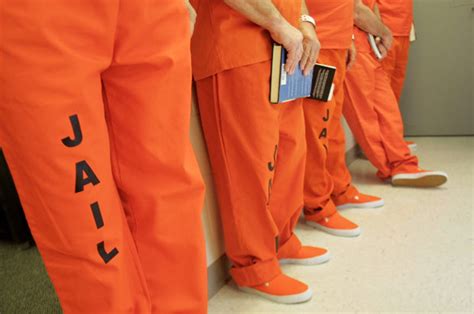 Orange Is The New Black Style Prison Jumpsuits Banned In Jail Daily Star