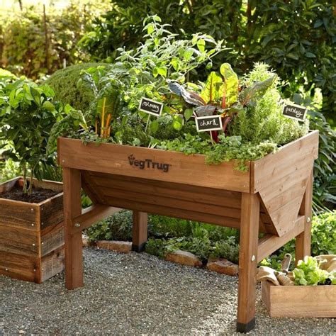 24 Fantastic Backyard Vegetable Garden Ideas