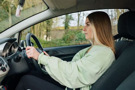 Our Driving Test Tips To Help You Pass Your Driving Test First Time Adrian Flux