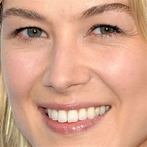 Rosamund Pike Went Super Bare Faced On This Red Carpet Beautyeditor