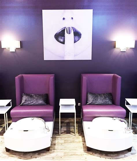 Best Nail Salon in Wicker Park, Best Nail Art in Chicago, Cleanest Nail