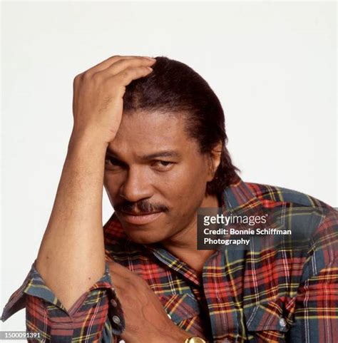 Billy Dee Williams Photos And Premium High Res Pictures Getty Images