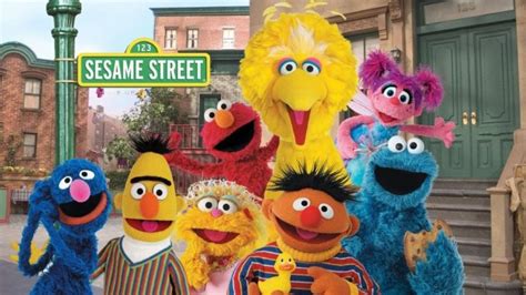 Anne Hathaways Sesame Street Release Date Shifts Back Five Months To