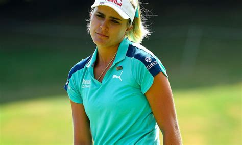 Lexi Thompson Leaves Passport In Her Bag Leading To Delay At Womens