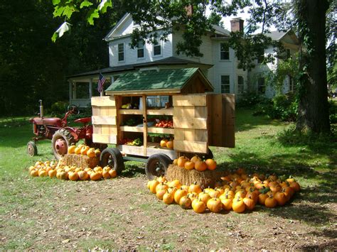 Good for farm stand and also could be taken out to the field for