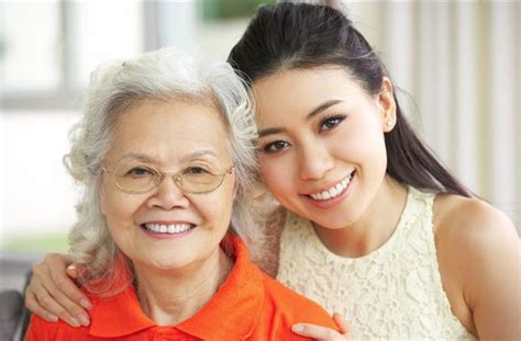 How To Talk To Elderly Parents About Assisted Living Big Hearts