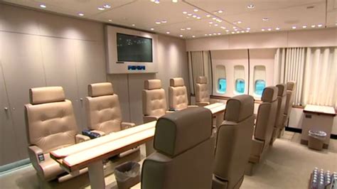 Photos Take A Look Inside The Presidents Personal Plane Air Force One