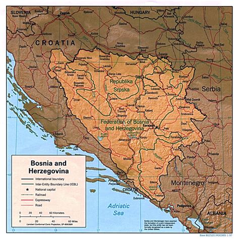 Detailed political and administrative map of Bosnia and ...
