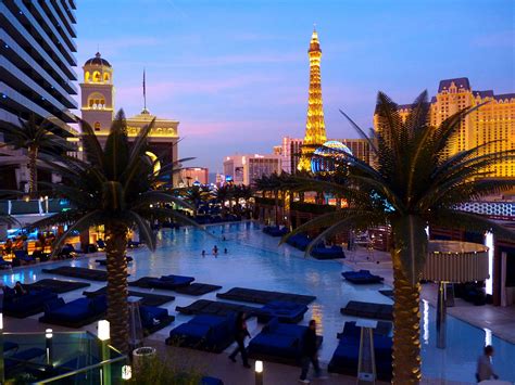 Enjoy Your Stay In Las Vegas In The Luxury Cosmopolitan Hotel