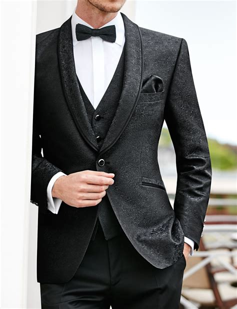 Check spelling or type a new query. #WILVORST #Hochzeit #wedding #Hochzeitsmode #weddingdress ...