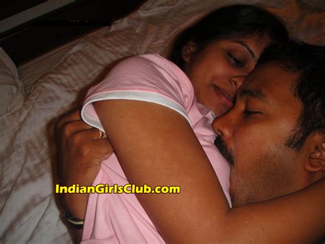 Aunty Nude Indian Kiss