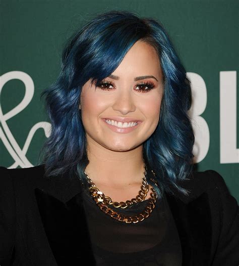 November 2013 Demi Lovatos Hair Color Evolution Popsugar Beauty