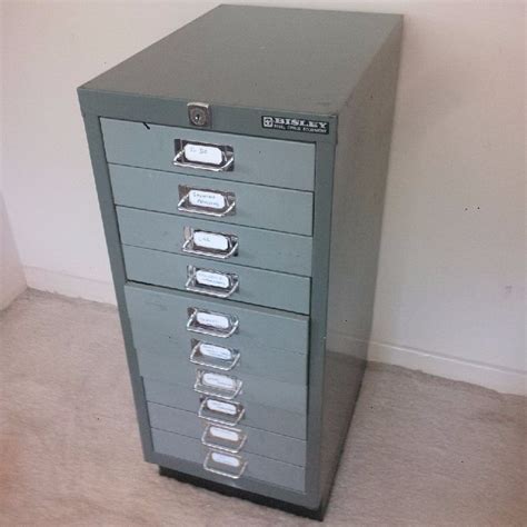 Vasagle mobile file cabinet with locks and drawers, filing pedestal with 5 wheels, and adjustable hanging rails, for a4 and letter sized papers, home office, black lcd22bv1 4.3 out of 5 stars 50 £59.99 £ 59. Vintage Bisley 10 drawer A4 Filing Cabinet | in Maidenhead ...