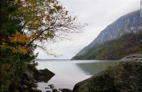 Vermont Faliage A Beautiful View Of Lake Willoughby In The Northeast