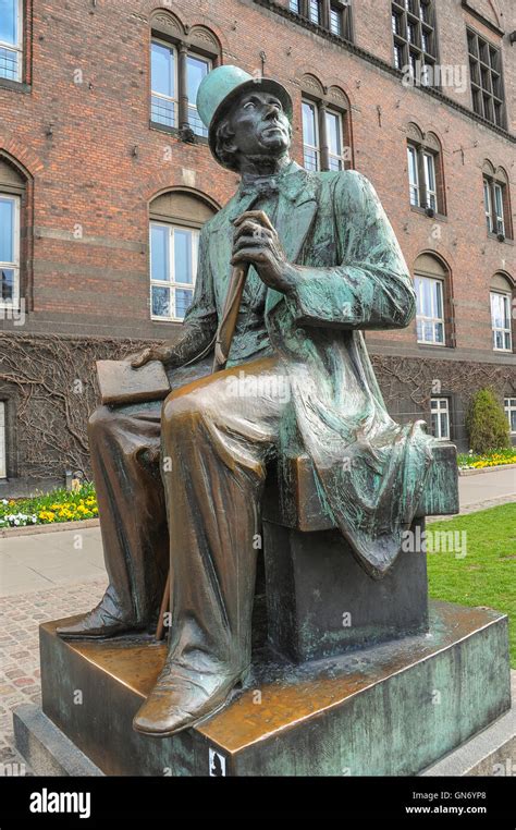 Statue Von Hans Christian Andersen Kopenhagen Dänemark