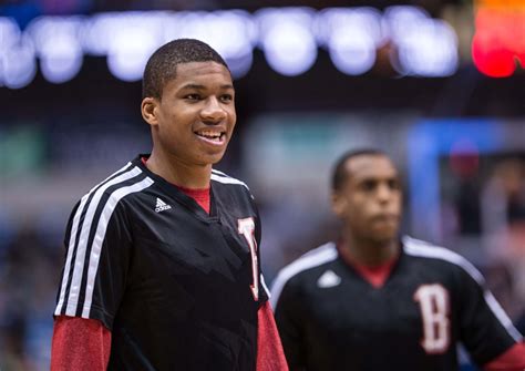 Giannis Antetokounmpo Reveals The Only College That Gave Him An Offer Fadeaway World