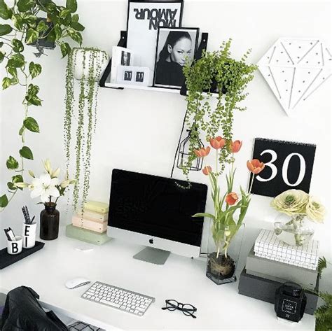There are of course both pros and cons of working from home but to actually make it succeed takes preparation and knowledge. Best Home Office Decorating Ideas On Instagram | Domino ...