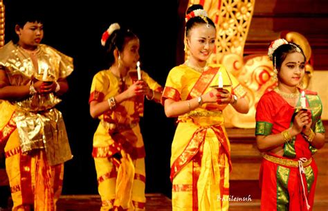 Tarian Tradisional India Malaysia Pelancongan Tingkatan 1 Tarian 1