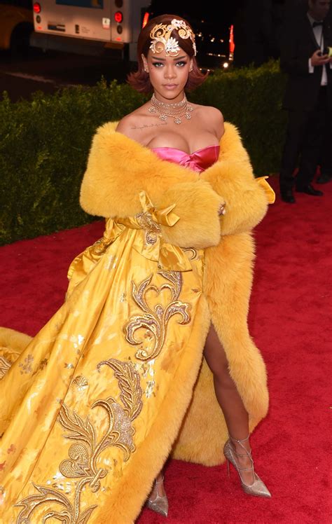 Rihannas 2015 Met Gala Dress Made Her Nervous Details