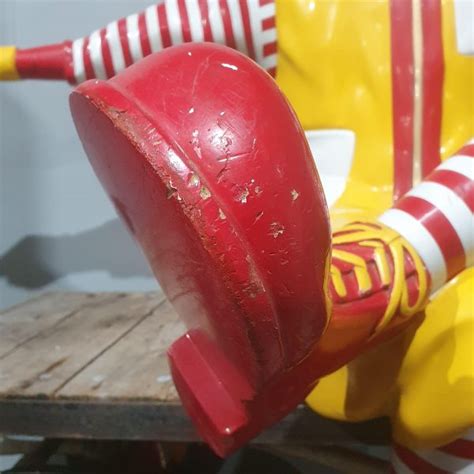 Life Size Ronald Mcdonald Mcdonalds Seated Statue Tramps Uk