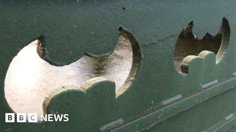 Kendals Batman Victoria Bridge Reopens After Delays Bbc News