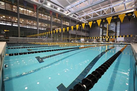 Campus Recreation And Wellness Center University Of Iowa Athletics