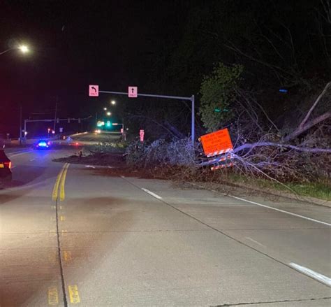 Penndot Crews Clean Up Landslide On Rt In Freeport Wbut Am