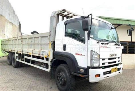 dijual isuzu giga fvm 34 w 2016 lacak harga