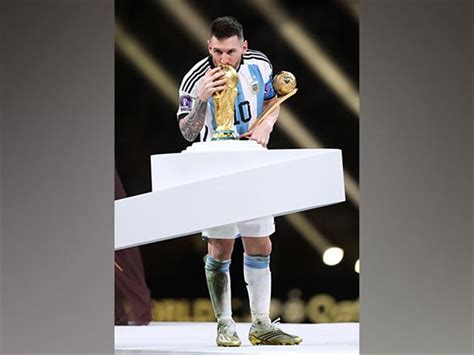 Fifa Wc Lionel Messi Wins Golden Ball Named Player Of The Tournament