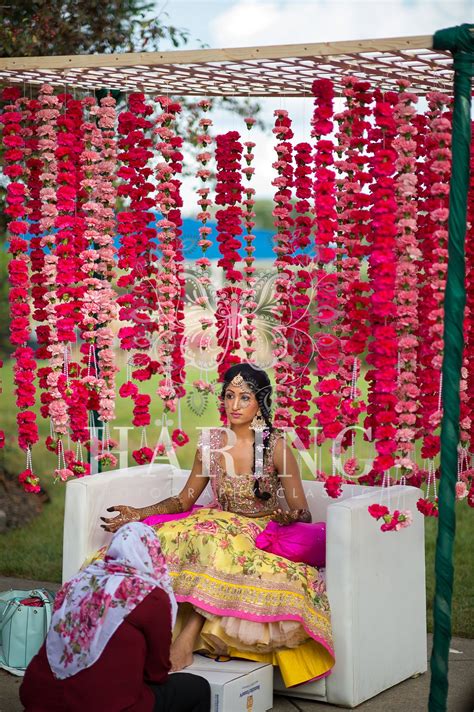 Outdoor hanging decoration ideas that everyone in the neighborhood will adore. Simple Mehndi Wedding Decoration | Neha - Miami Wedding ...