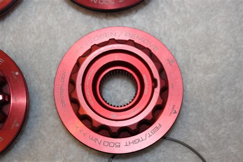 Complete set (4) Porsche Wheel Center Lock Nuts Red 911 997 - Rennlist
