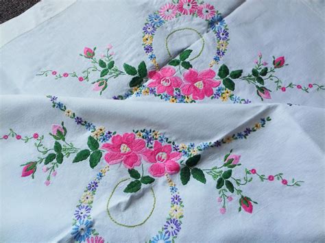 Vintage Hand Embroidered Tablecloth With Garlands Of Pink Etsy Uk