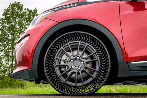 Gm Michelin Partner On Airless Tire Prototype