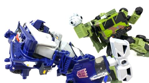 Transformers Legacy Wreck N Rule Collection Bulkhead In Hand Images