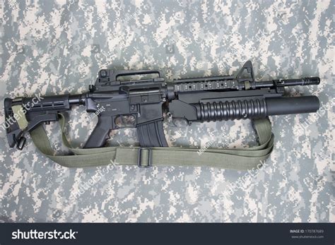 M4a1 Carbine Equipped M203 Grenade Launcher Foto Stock 170787689