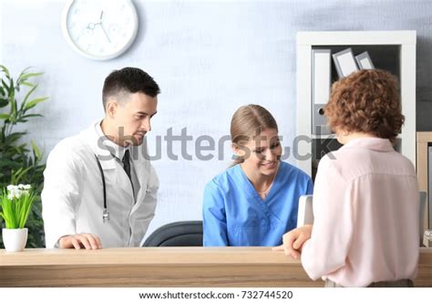 Receptionist Doctor Client Hospital Stock Photo 732744520 Shutterstock