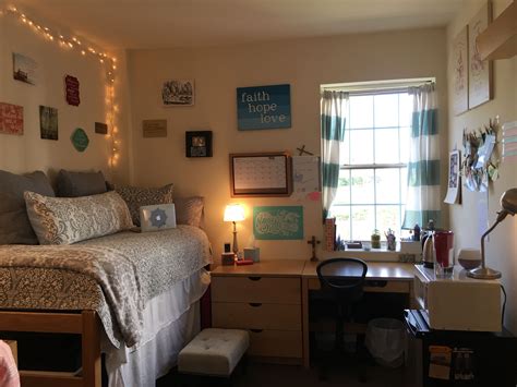 10 Cute College Dorm Room Ideas Decoomo