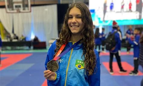 Jovem Karateca De Pouso Alegre Conquista Ouro No Pan Americano Em Santiago Rede Moinho