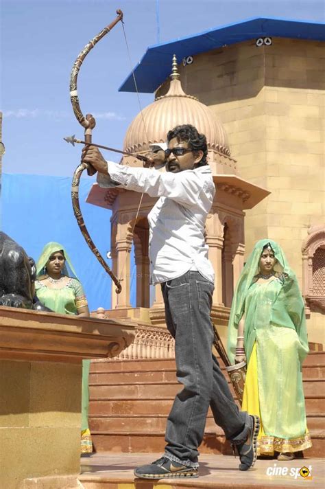 As Magadheera Clocks 11 Lets Take A Look At Some Rare Pics From The