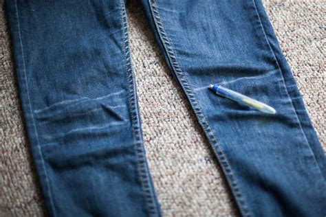 Diy Distressed Ripped Jeans Tutorial — Meghan Smolka