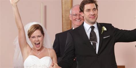 9 Of The Most Memorable Tv Sitcom Weddings Huffpost