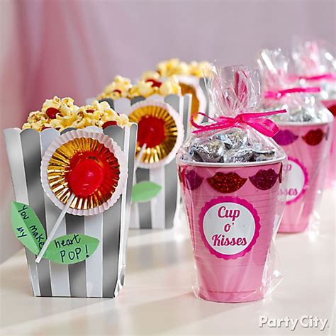 Diy Valentines Day Treat Favors Idea Valentines Day Class Party Ideas
